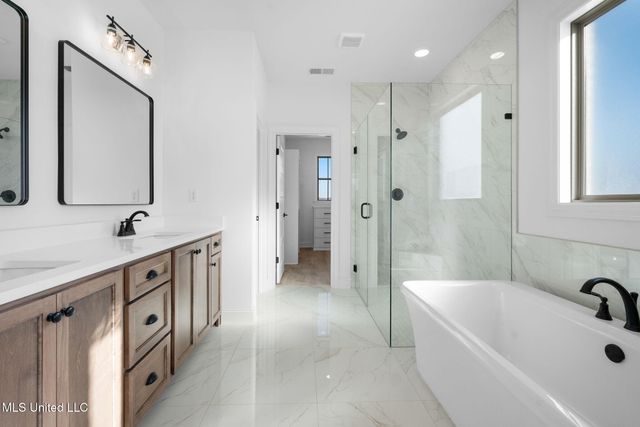 343 Camp Crossing, Hernando, MS 38632