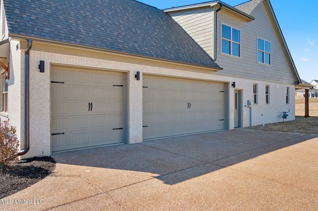 343 Camp Crossing, Hernando, MS 38632