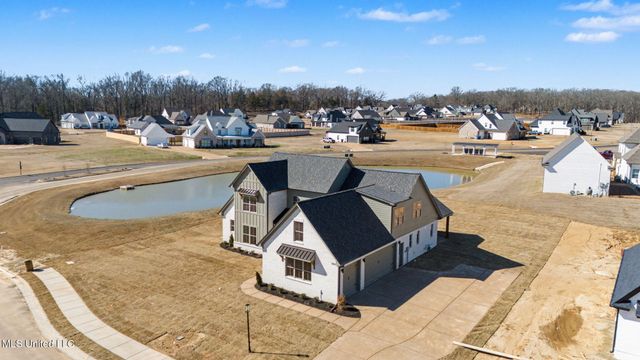 343 Camp Crossing, Hernando, MS 38632