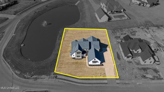 343 Camp Crossing, Hernando, MS 38632