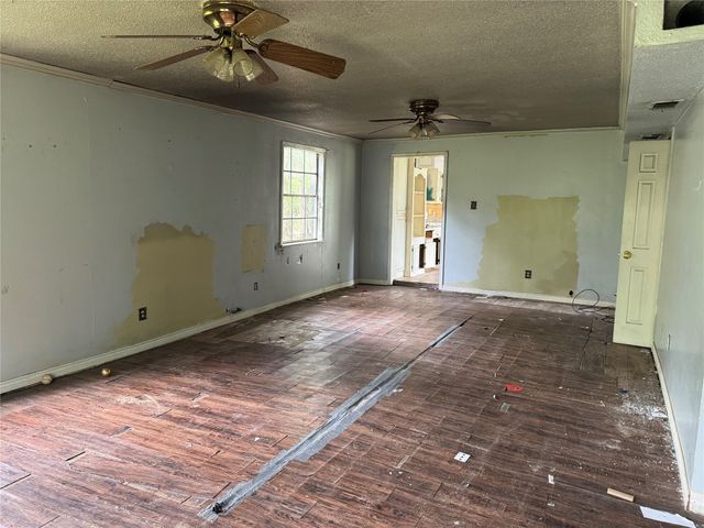 105 CR 538, Fairfield, TX 75840