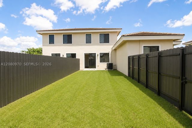 12554 SW 194th St B, Miami, FL 33177