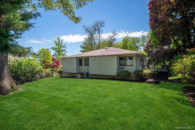 9 Salisbury Place, Nyack, NY 10960