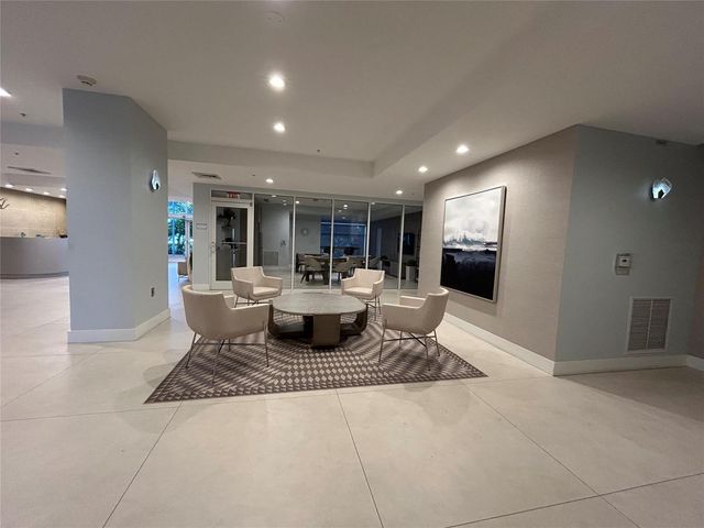 704 N Ocean Boulevard 504, Pompano Beach, FL 33062