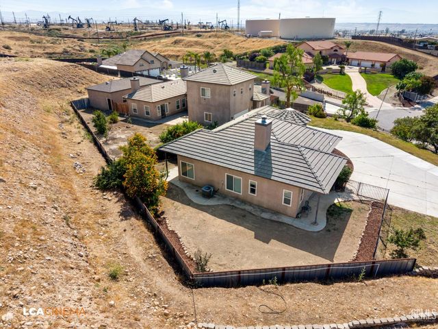 5053 N Hills Drive, Bakersfield, CA 93308