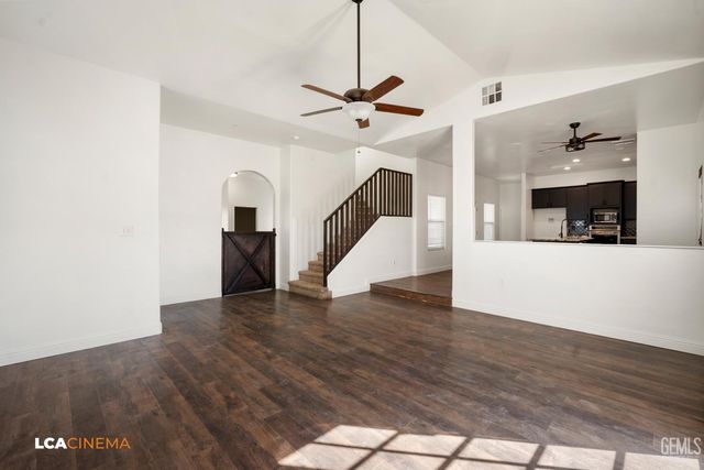 5053 N Hills Drive, Bakersfield, CA 93308
