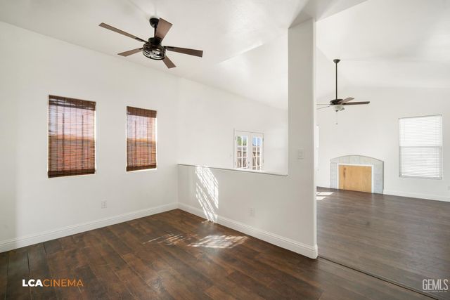 5053 N Hills Drive, Bakersfield, CA 93308