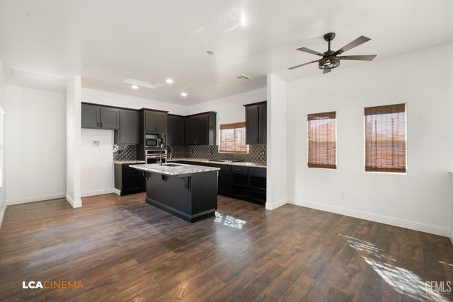 5053 N Hills Drive, Bakersfield, CA 93308