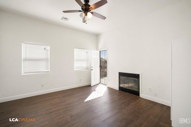 5053 N Hills Drive, Bakersfield, CA 93308