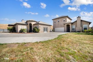 5053 N Hills Drive, Bakersfield, CA 93308