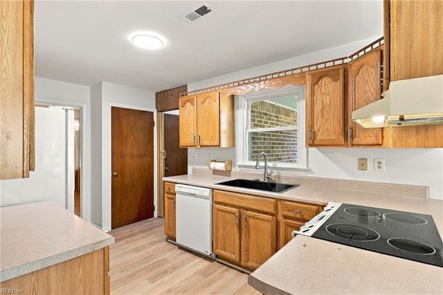 2260 Indian River RD, Virginia Beach, VA 23456
