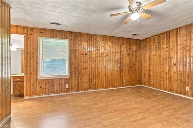 2260 Indian River RD, Virginia Beach, VA 23456