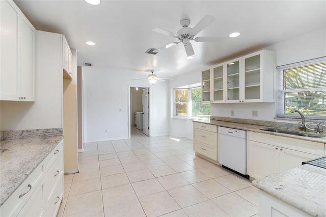 924 WALD ROAD, Orlando, FL 32806