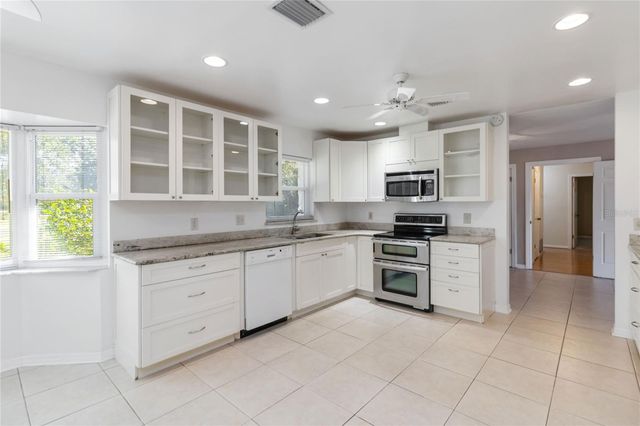 924 WALD ROAD, Orlando, FL 32806