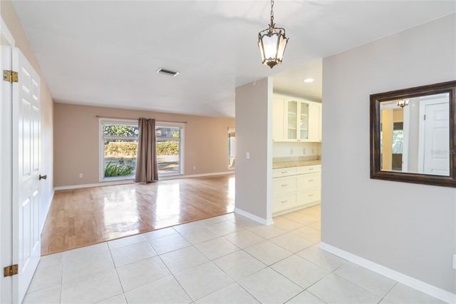 924 WALD ROAD, Orlando, FL 32806