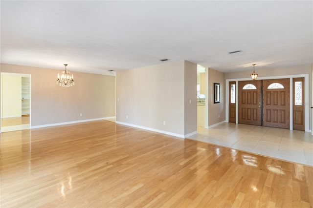 924 WALD ROAD, Orlando, FL 32806