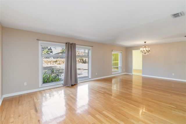 924 WALD ROAD, Orlando, FL 32806