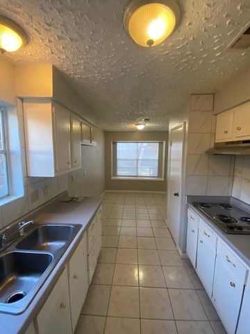 8022 Bunker Wood Lane, Houston, TX 77086