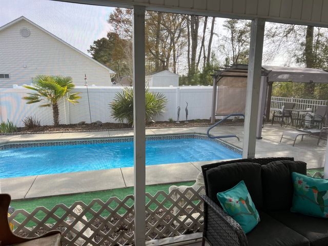 456 Copenhagen Dr., Little River, SC 29566