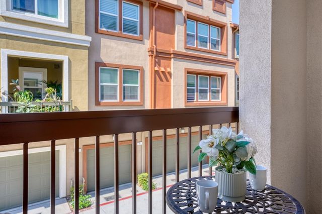 1022 Onofrio Lane 1, San Jose, CA 95131