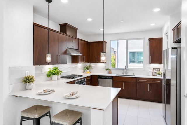 1022 Onofrio Lane 1, San Jose, CA 95131