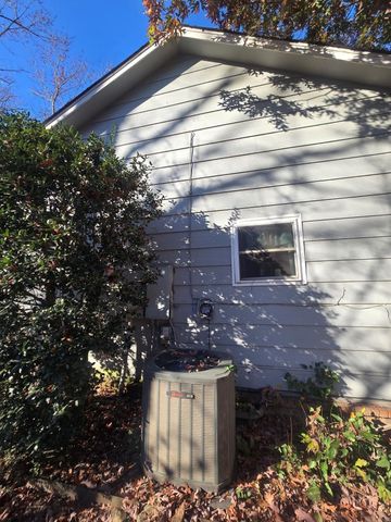 909 S Shobe Rd Road, Bryant, AR 72022