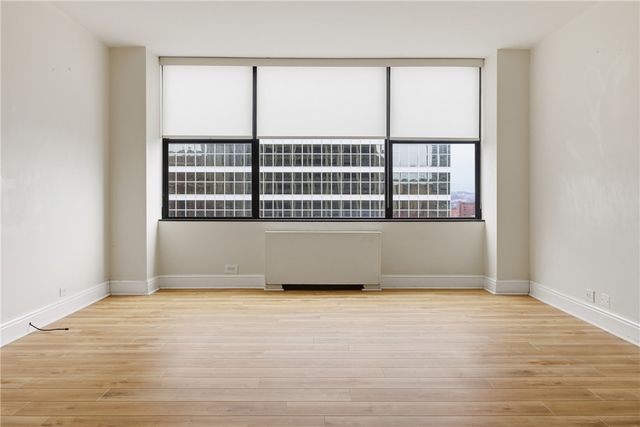 112 Washington Pl 16H, Downtown Pgh, PA 15219