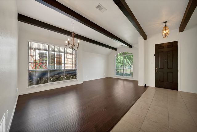2743 Waterway Drive, Grand Prairie, TX 75054