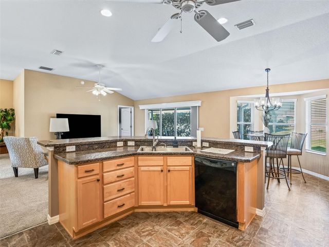 2530 HANLON TERRACE, The Villages, FL 32162