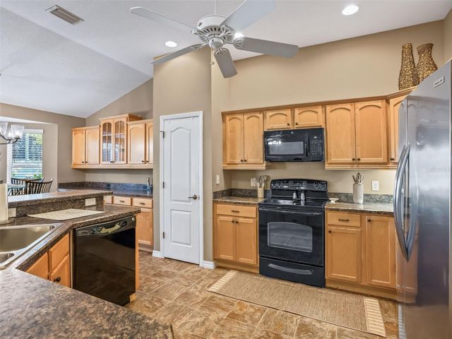 2530 HANLON TERRACE, The Villages, FL 32162