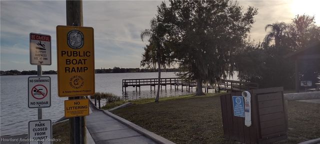 6117 Lake Front Drive, Sebring, FL 33876