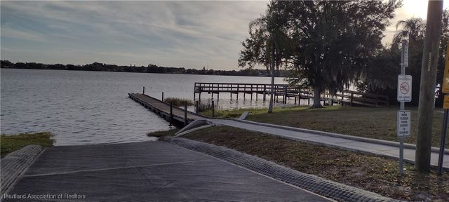 6117 Lake Front Drive, Sebring, FL 33876