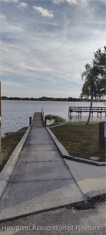 6117 Lake Front Drive, Sebring, FL 33876