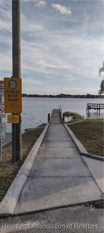 6117 Lake Front Drive, Sebring, FL 33876