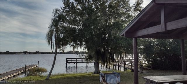 6117 Lake Front Drive, Sebring, FL 33876