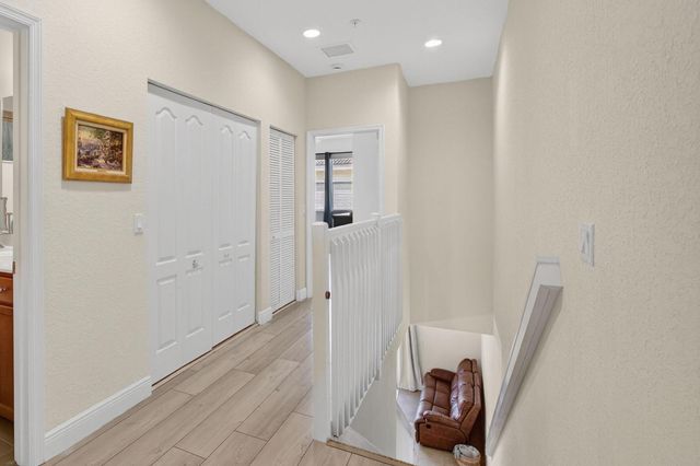 9440 SW Merlin Court, Stuart, FL 34997