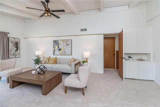 611 Delaware Road, Burbank, CA 91504