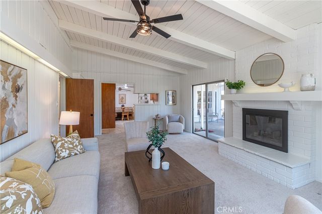 611 Delaware Road, Burbank, CA 91504