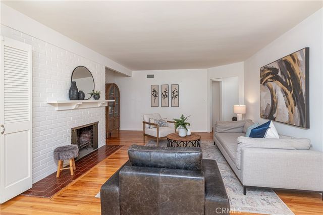 611 Delaware Road, Burbank, CA 91504