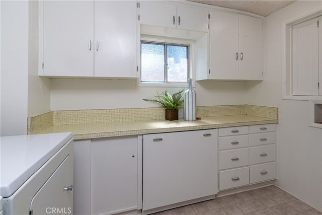 611 Delaware Road, Burbank, CA 91504