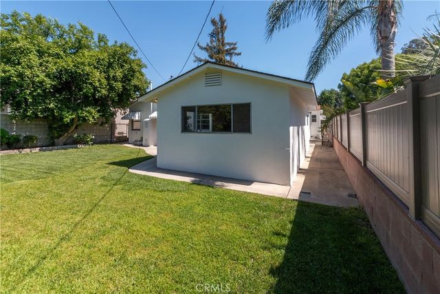611 Delaware Road, Burbank, CA 91504