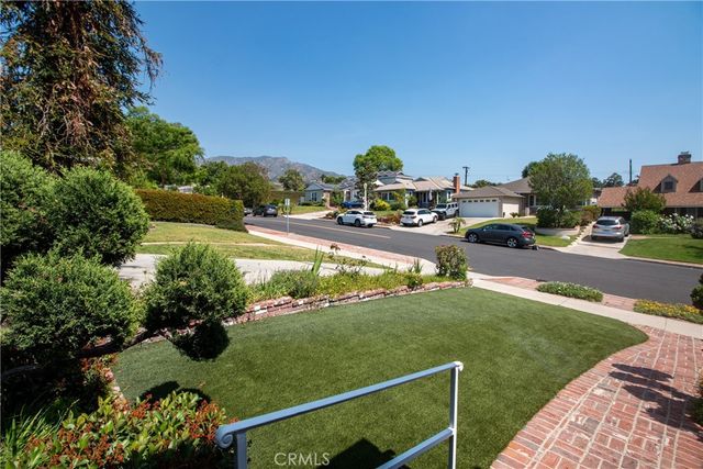 611 Delaware Road, Burbank, CA 91504