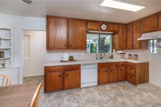 611 Delaware Road, Burbank, CA 91504