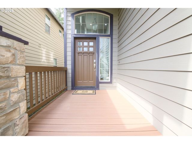 5647 Nw LARK MEADOW Ter, Portland, OR 97229