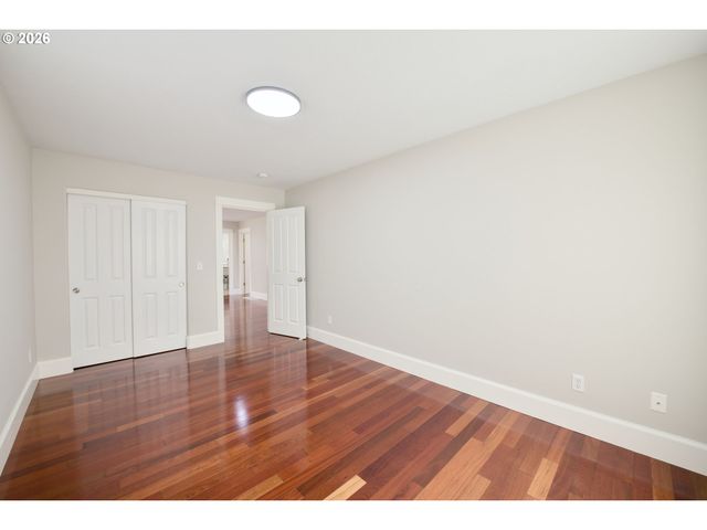 5647 Nw LARK MEADOW Ter, Portland, OR 97229