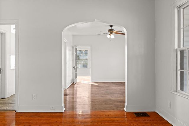 4120 Bonny Oaks Drive, Chattanooga, TN 37406