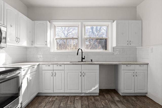 4120 Bonny Oaks Drive, Chattanooga, TN 37406