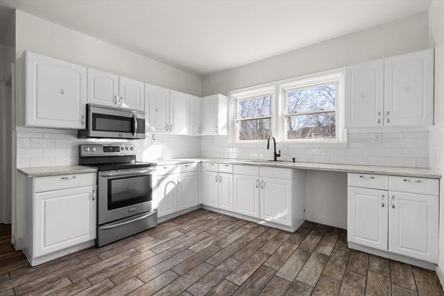 4120 Bonny Oaks Drive, Chattanooga, TN 37406