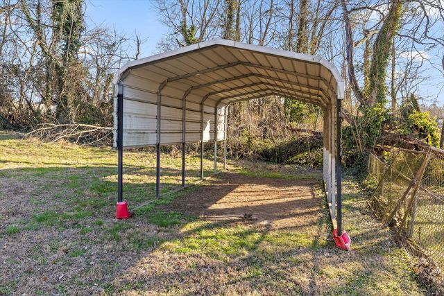 4120 Bonny Oaks Drive, Chattanooga, TN 37406