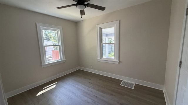 2345 Harding Avenue, Muskegon, MI 49441